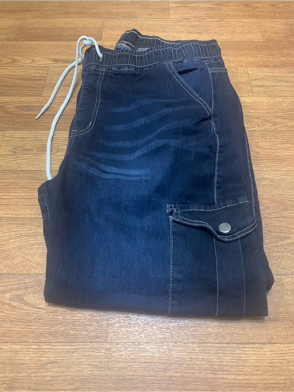 Women’s Dark Blue Cargo Jogger Jeans
Size 15 - Picture 2 of 13